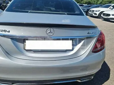 Photo 1 of 28: 2017 Mercedes-Benz C220d 4Matic — Korean insurance auction