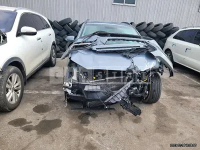 Photo 1 of 19: 2018 Hyundai Kona, VIN KMHK4815HJU220532 — Korean insurance auction