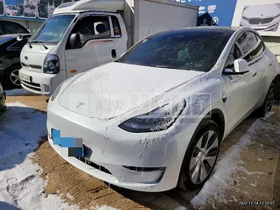 Photo 1 of 6: 2022 Tesla Model Y Long Range — Korean insurance auction