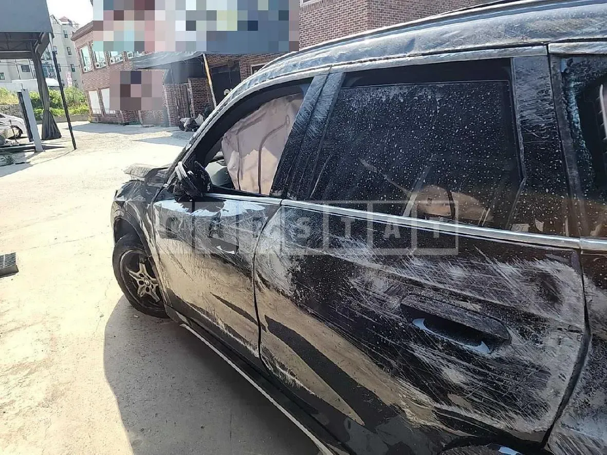 Photo 2 of 21: 2023 BMW X1 sDrive20i — Korean insurance auction