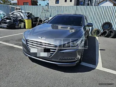 Photo 1 of 9: 2015 Genesis 3.3 — Korean insurance auction