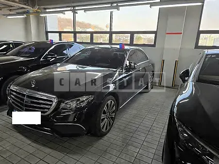 Photo 2 of 18: 2020 Mercedes-Benz E450 4Matic — Korean insurance auction
