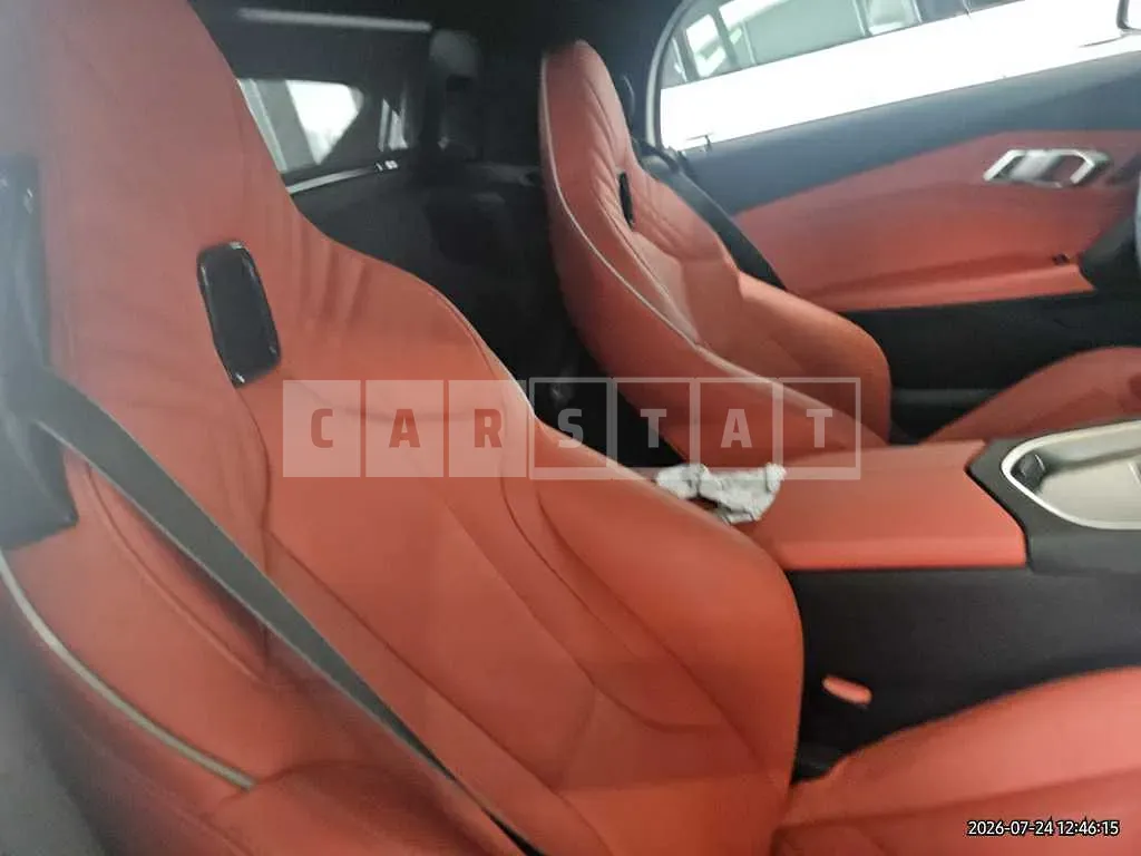 Photo 2 of 16: 2024 BMW Z4 sDrive20i — Korean insurance auction