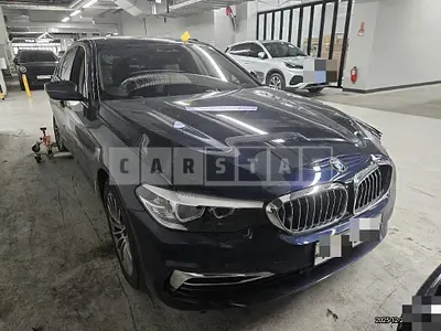 Photo 1 of 23: 2019 BMW 520i Luxury — Korean insurance auction