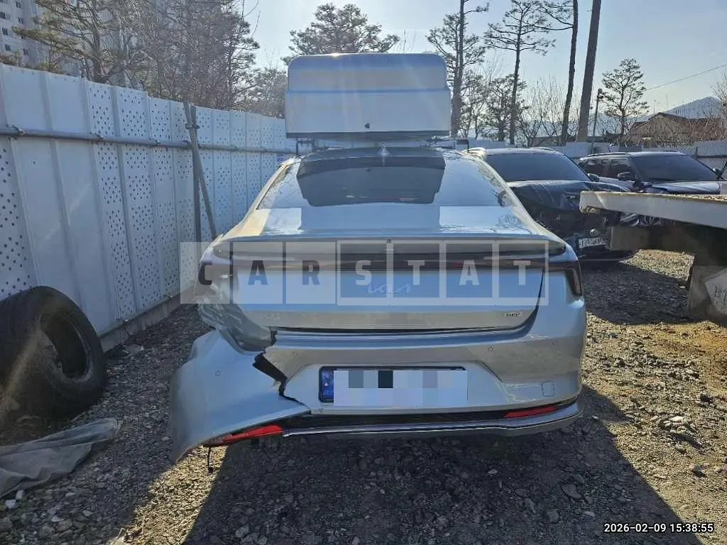 Photo 2 of 21: 2024 Kia K8 Hybrid — Korean insurance auction