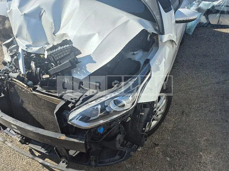 Photo 2 of 21: 2020 Kia Kz — Korean insurance auction
