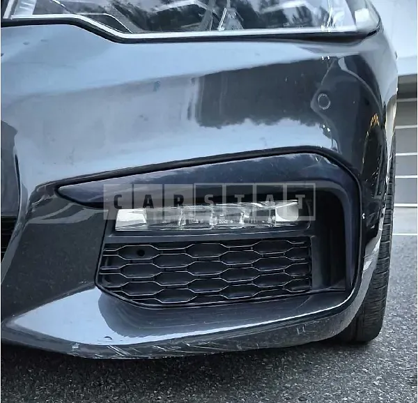 Photo 2 of 8: 2018 BMW 530i — Korean insurance auction