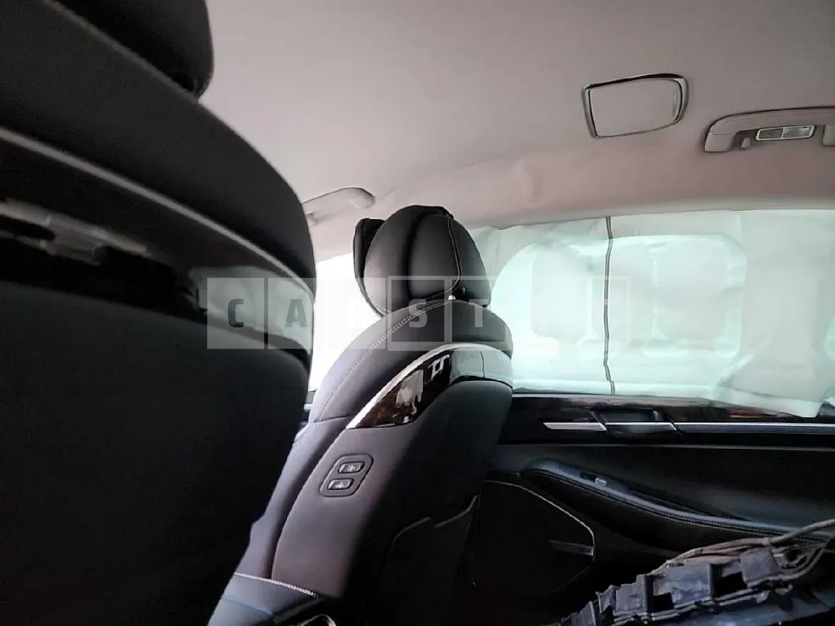 Photo 2 of 31: 2019 Genesis G90 — Korean insurance auction