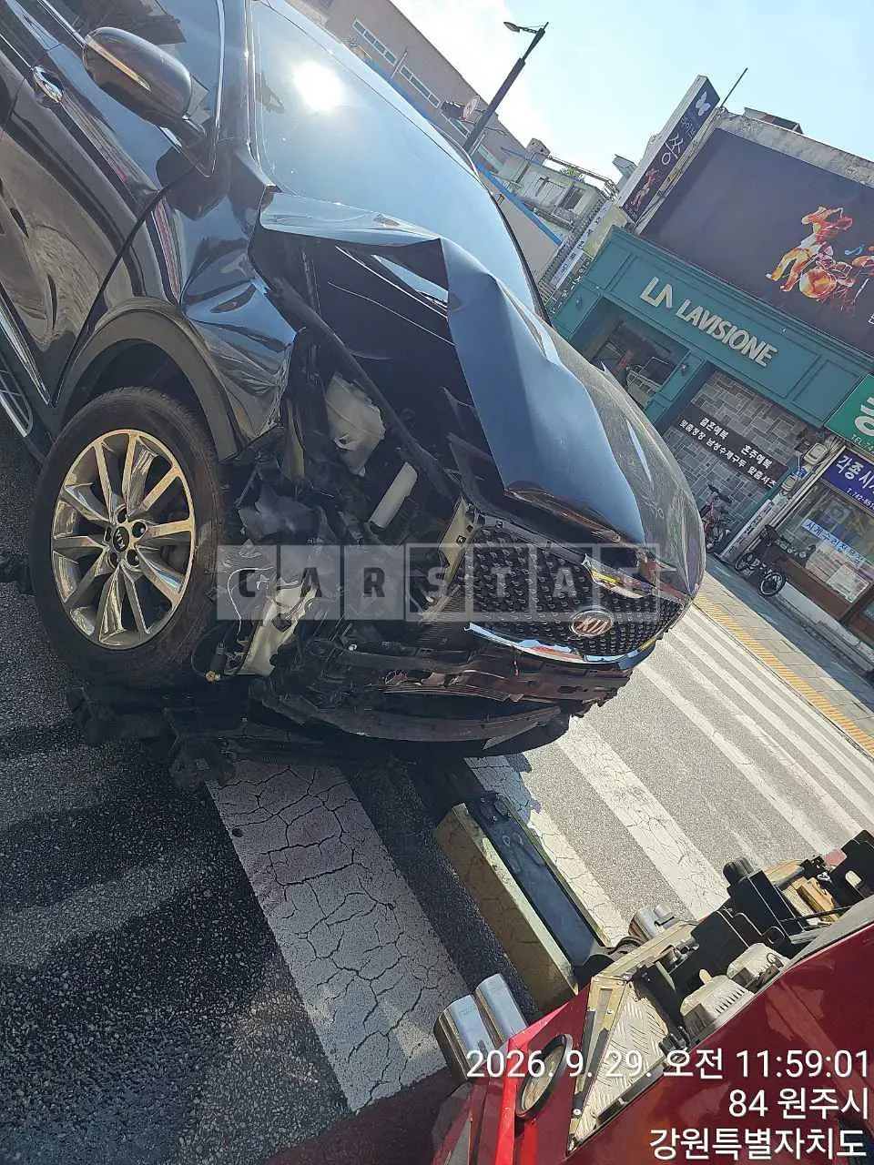 Photo 2 of 20: 2017 Kia Sorento, VIN KNAPK81ADHA360706 — Korean insurance auction