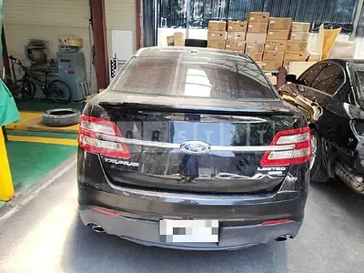 Photo 1 of 20: 2016 Ford Taurus — Korean insurance auction