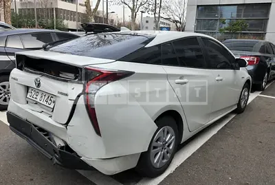Photo 1 of 5: 2018 Toyota Prius, VIN JTDKBRFU6J3590710 — Korean insurance auction