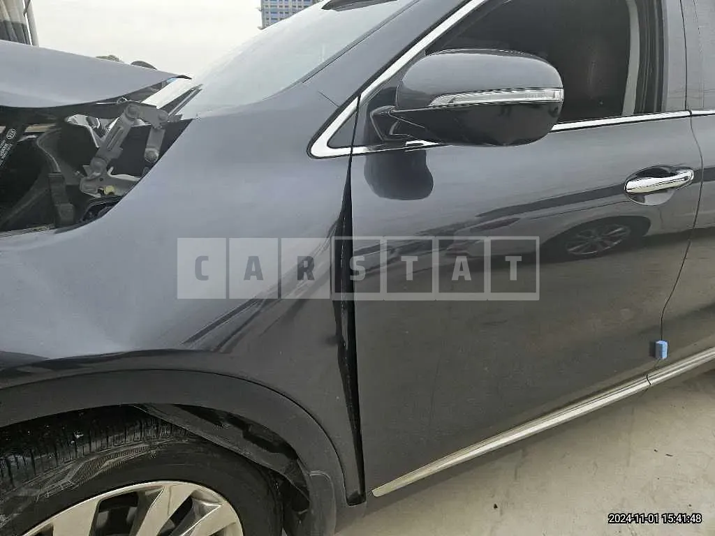 Photo 2 of 26: 2018 Kia Sorento — Korean insurance auction