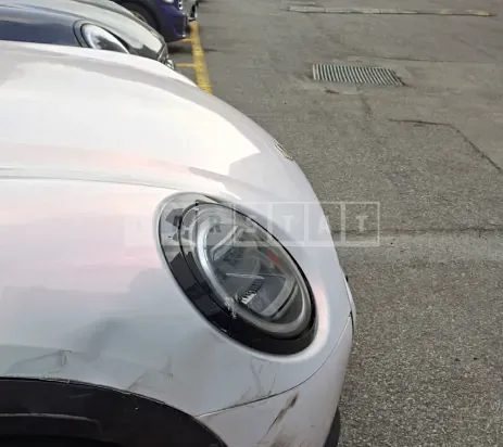 Photo 2 of 38: 2025 MINI Cooper C — Korean insurance auction
