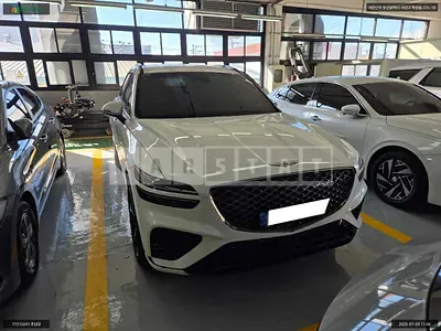 Photo 1 of 16: 2022 Genesis GV70, VIN KMTMA81BBNU059669 — Korean insurance auction