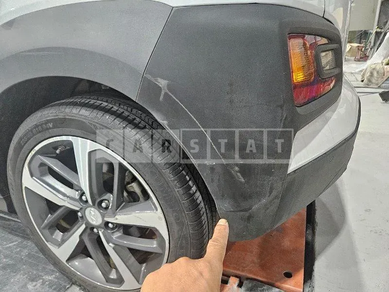 Photo 3 of 3: 2018 Hyundai (part) Kona Wheel — Korean insurance auction