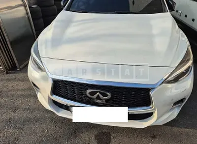 Photo 1 of 18: 2017 Infiniti Q30 — Korean insurance auction