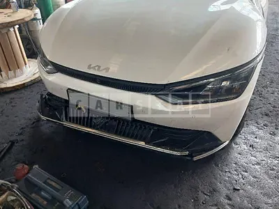 Photo 1 of 32: 2023 Kia EV6 — Korean insurance auction