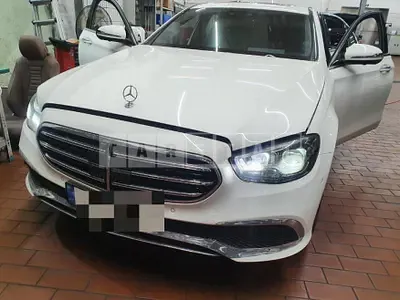 Photo 1 of 13: 2022 Mercedes-Benz E250, VIN W1KZF4FB7NB024710 — Korean insurance auction