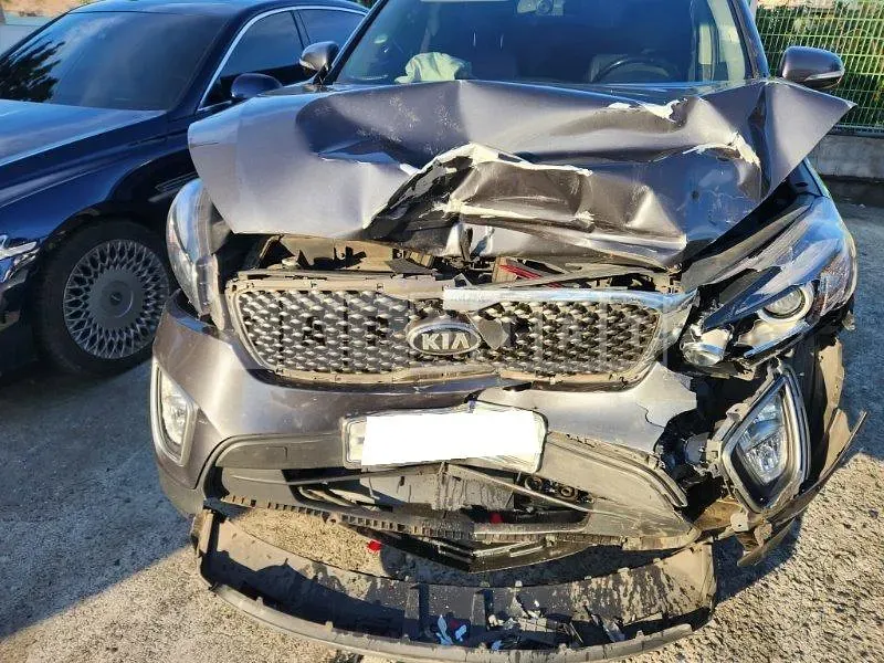 Photo 2 of 15: 2015 Kia Sorento /Sorrento, VIN KNAPS81ABFA069583 — Korean insurance auction