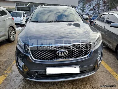 Photo 1 of 17: 2017 Kia Sorento, VIN KNAPH81ADHA341159 — Korean insurance auction