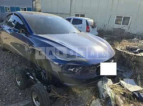 Photo 2 of 17: 2024 Tesla Model 3 Performance — Korean insurance auction