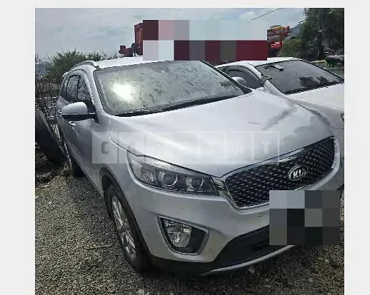 Photo 2 of 38: 2015 Kia Sorento 4WD — Korean insurance auction
