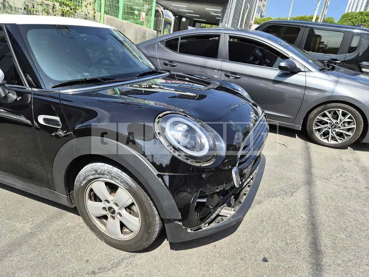 Photo 2 of 16: 2019 MINI Cooper D Dive Door, VIN WMWXV3105KTF00639 — Korean insurance auction