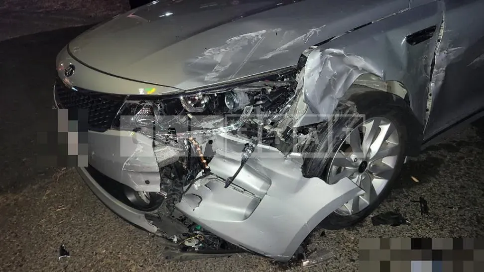 Photo 2 of 6: 2016 Kia K5 2.0 — Korean insurance auction
