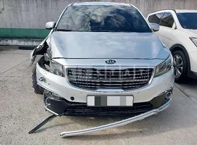 Photo 1 of 19: 2016 Kia Carnivals, VIN KNAMB81ABHS294856 — Korean insurance auction
