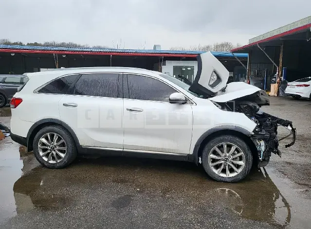 Photo 2 of 7: 2015 Kia Sorento, VIN KNAPH81ABFA096020 — Korean insurance auction