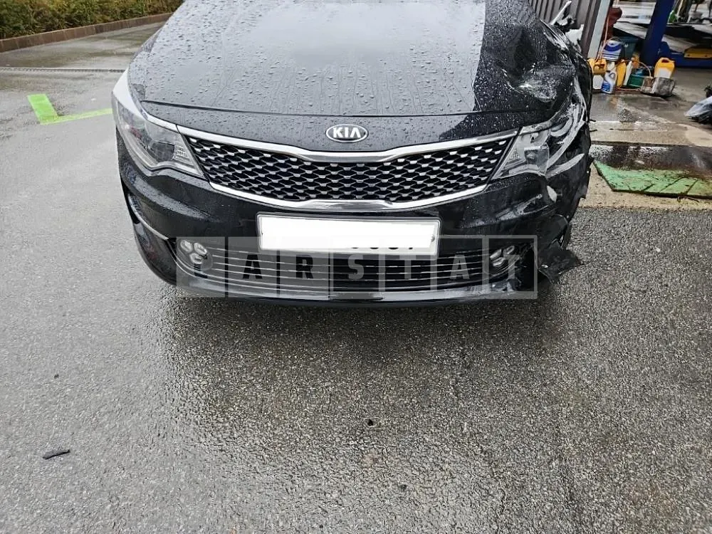 Photo 2 of 19: 2016 Kia K5, VIN KNAGU411BGA061977 — Korean insurance auction