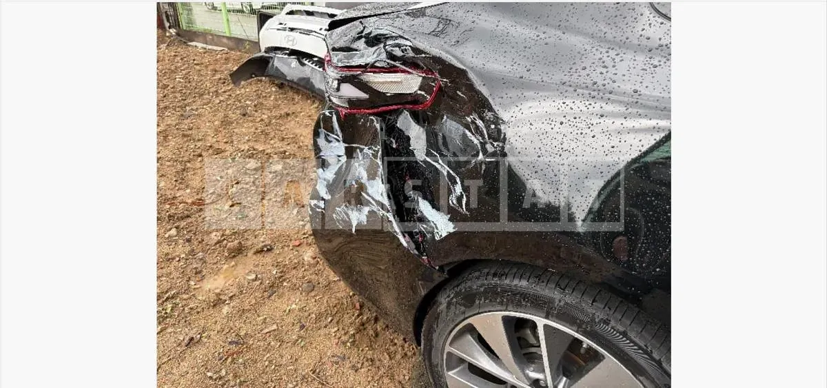 Photo 2 of 16: 2015 Kia K5 2.0 — Korean insurance auction