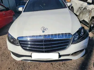 Photo 1 of 14: 2020 Mercedes-Benz E220 d 4Matic — Korean insurance auction
