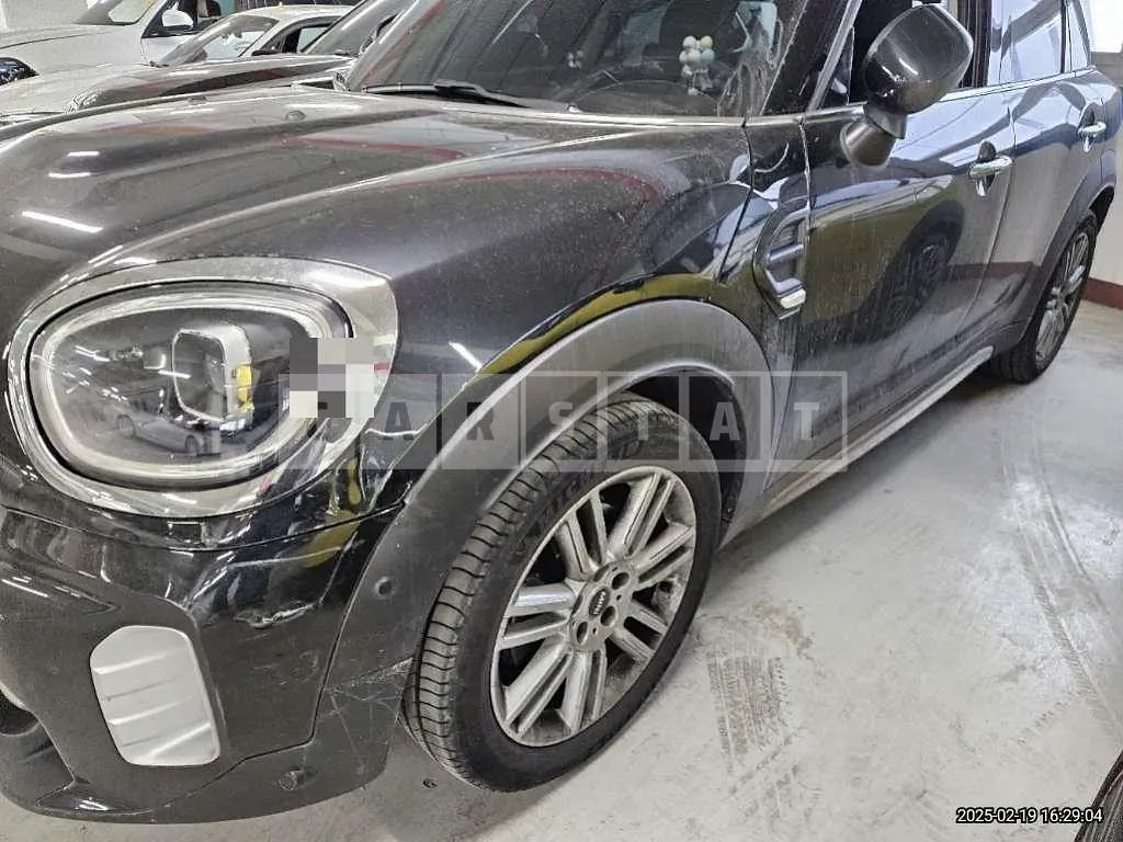 Photo 2 of 2: 2022 MINI (part) Cooper Countryman Hood, Front — Korean insurance auction