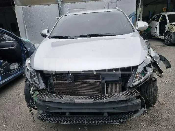 Photo 2 of 24: 2014 Kia Sportage R — Korean insurance auction