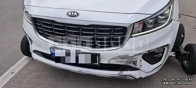 Photo 1 of 11: 2018 Kia Carnival Limousine, VIN KNAMB81ABKS459439 — Korean insurance auction