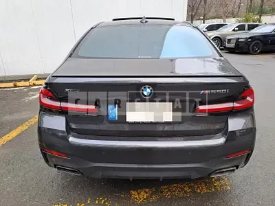 2022 BMW M550i xDrive