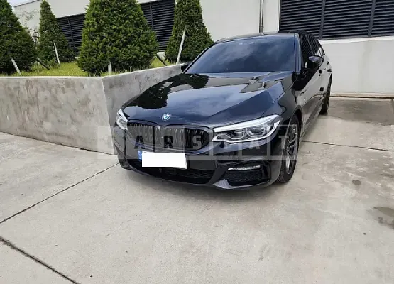 Photo 2 of 50: 2017 BMW 520d xDrive, VIN WBAJC5106HG852456 — Korean insurance auction