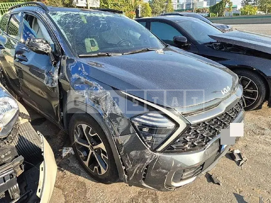 Photo 2 of 11: 2021 Kia Sportage Hybrid — Korean insurance auction