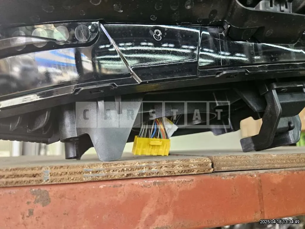 Photo 2 of 4: 2024 Genesis (parts) GV80 Light — Korean insurance auction