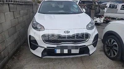 Photo 1 of 9: 2019 Kia Sportage — Korean insurance auction