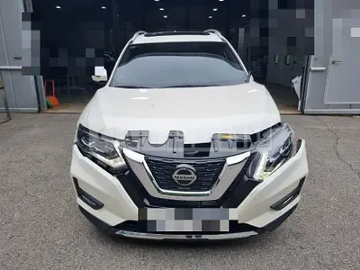 Photo 1 of 16: 2018 Nissan X-Trail 4WD — Korean insurance auction