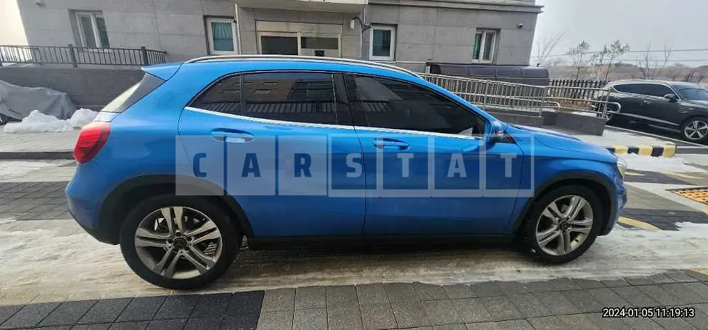 Photo 2 of 6: 2015 Mercedes-Benz GLA200 CDI 4Matic, VIN WDCTG0CB1FJ130257 — Korean insurance auction