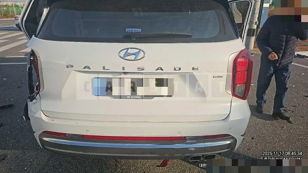 Photo 2 of 18: 2023 Hyundai Palisade 4WD — Korean insurance auction