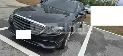 Photo 1 of 14: 2019 Mercedes-Benz E220 d 4Matic — Korean insurance auction