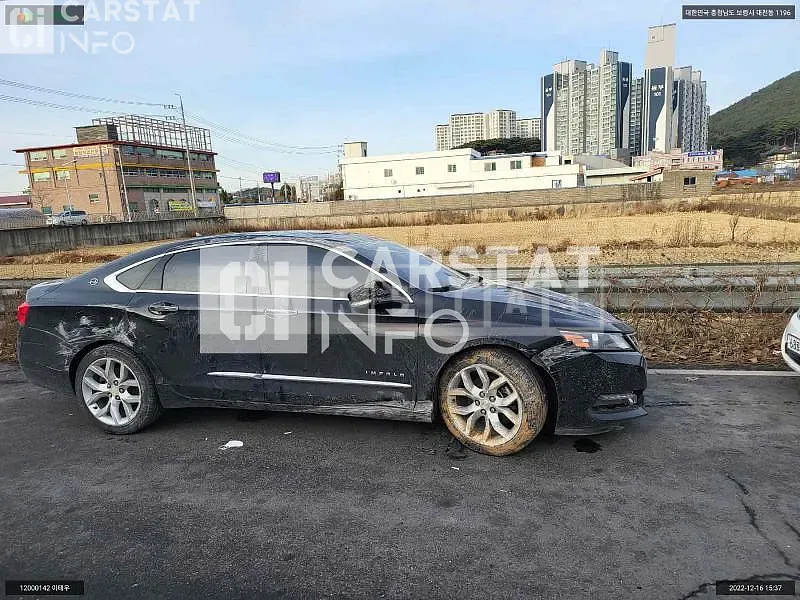 Photo 2 of 12: 2016 Chevrolet Impala, VIN 1G1155SA1GU145892 — Korean insurance auction