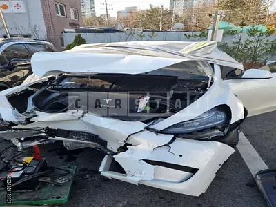 Photo 1 of 22: 2022 Tesla Model Y LongRange, VIN 7SAYGDEE4NF497866 — Korean insurance auction
