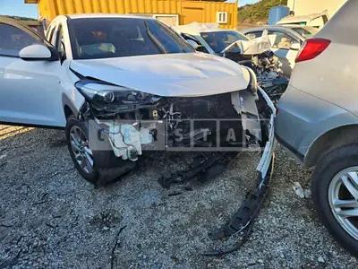 Photo 1 of 7: 2017 Hyundai Tucson, VIN KMHJ2815GHU349742 — Korean insurance auction