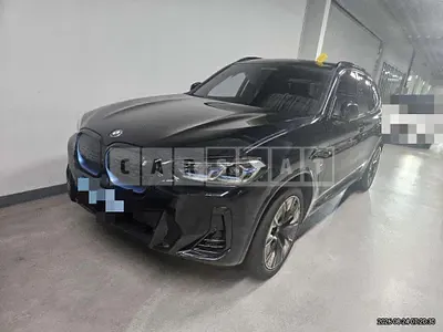 Photo 1 of 35: 2023 BMW iX3 M Sport — Korean insurance auction