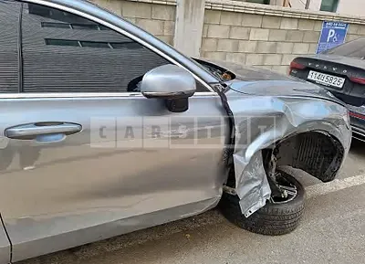 Photo 1 of 18: 2021 Volvo S60 B5 — Korean insurance auction